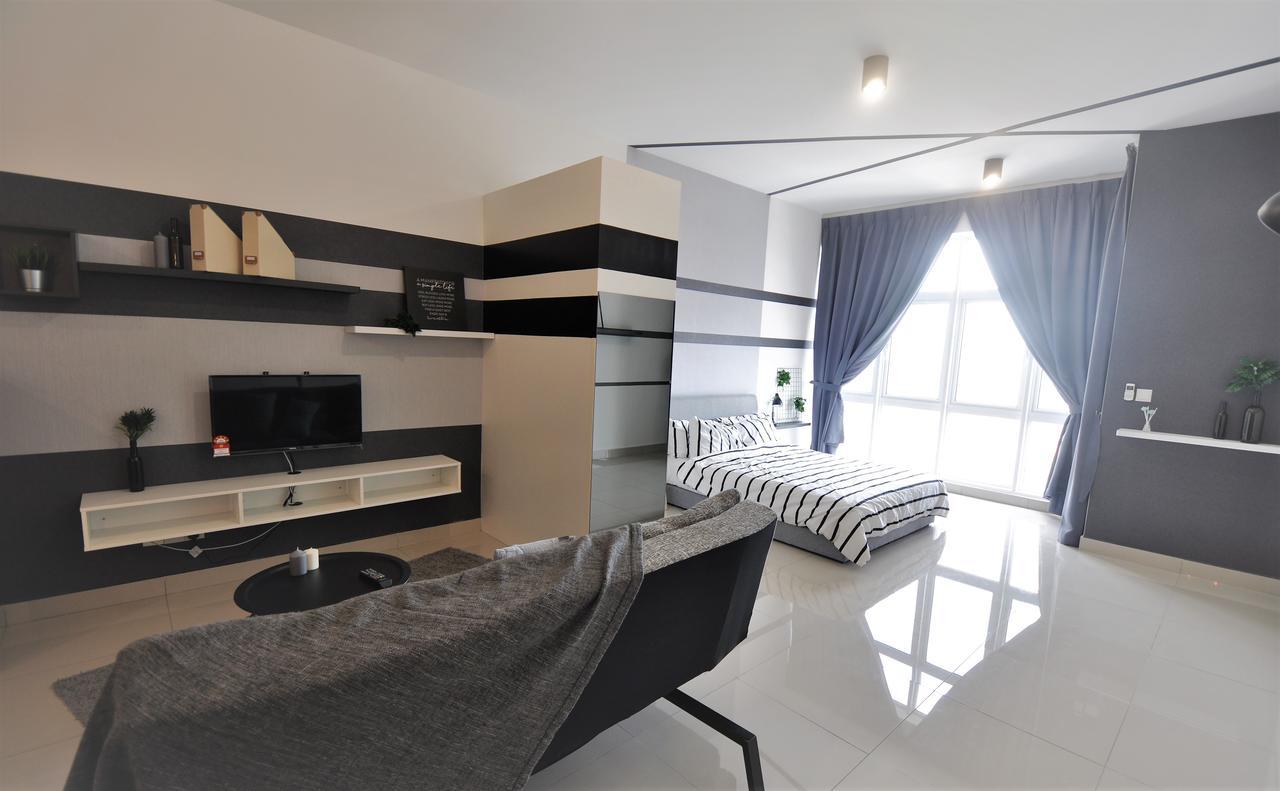 Kitolo Home @ Twin Galaxy 02, Jb星梦奇缘studio款 Johor Bahru Buitenkant foto